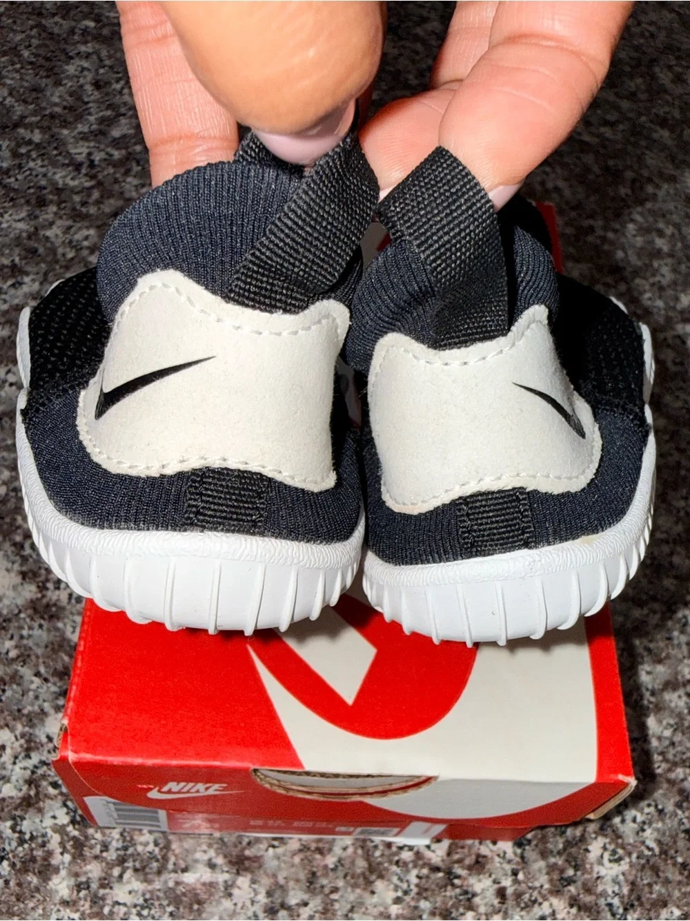 Kids Nike Aqua Socks 360